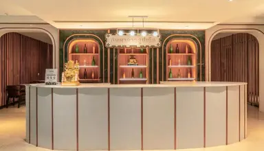 A One Royal Cruise