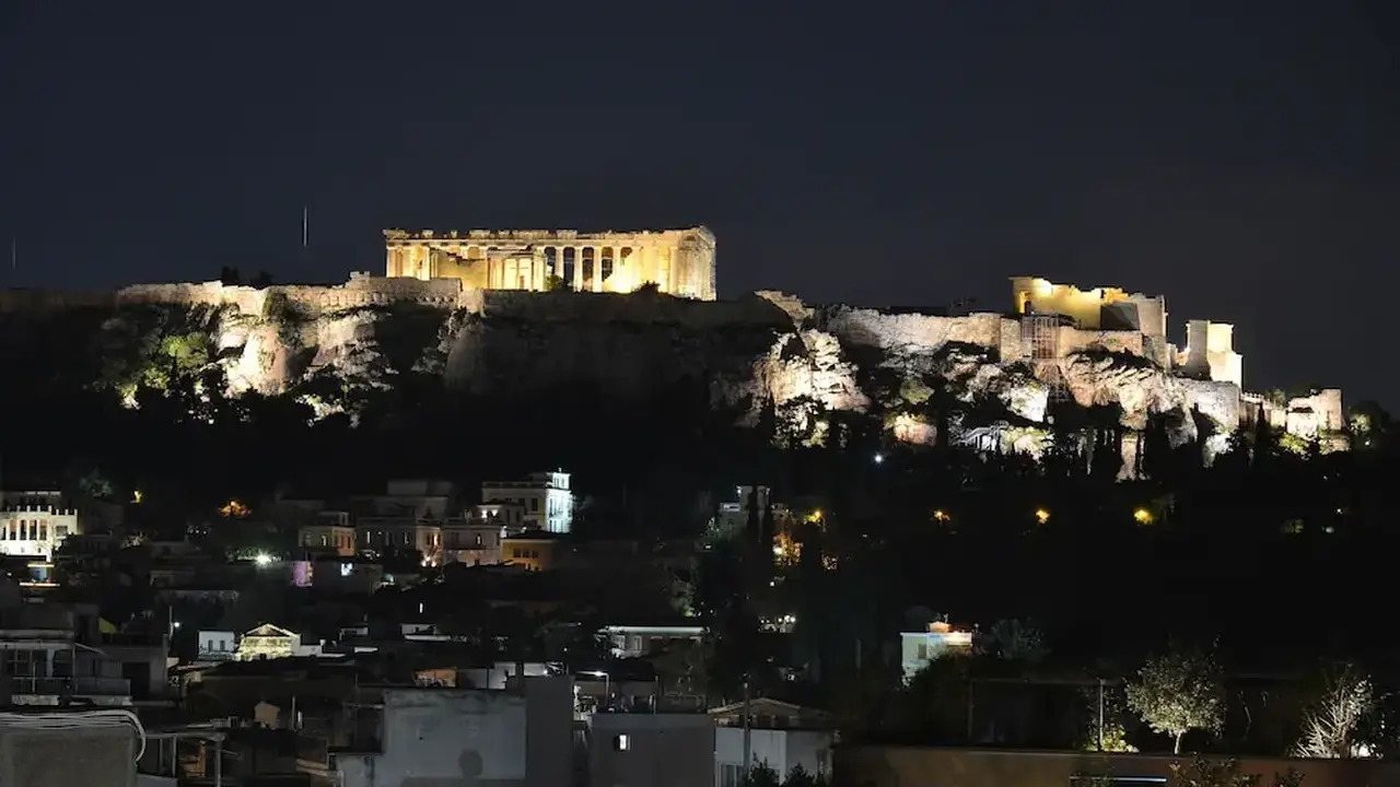 A. P. Acropolis View Apartments