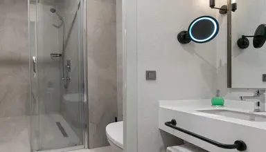 A Suite Side
