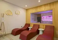 A Suite Side