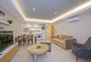 A Suite Side