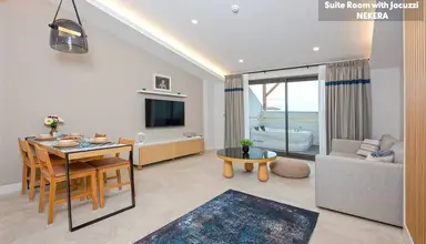 A Suite Side