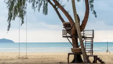 Aana Resort & Spa