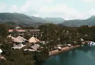 Aana Resort & Spa