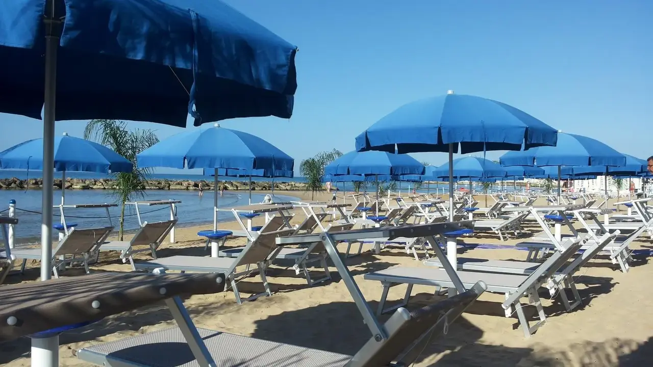 Acacia Marina Palace