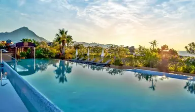 Acacia Resort