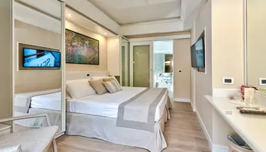 Acacia Resort