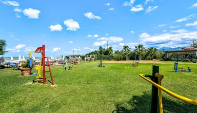 Acacia Resort