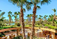 Acacia Resort