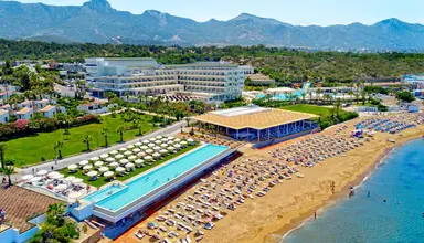 Acapulco Holiday Resort