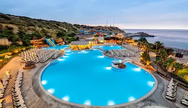 Acapulco Resort Convention & SPA