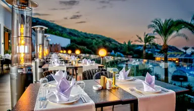 Acapulco Resort Convention & SPA