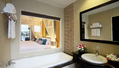 Access Resort