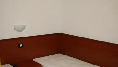Acero Rosso