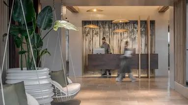 Acro Suites