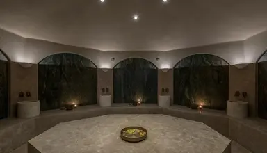 Acro Suites
