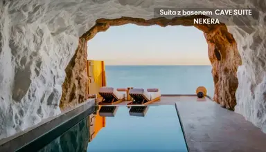 Acro Suites