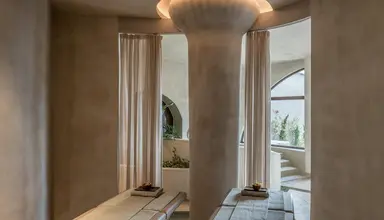 Acro Suites
