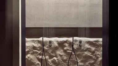Acro Suites