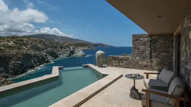 Acro Suites