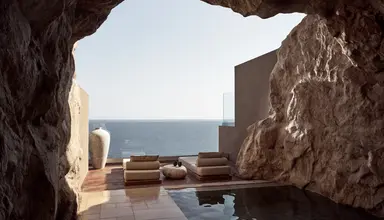 Acro Suites