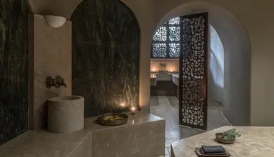 Acro Suites