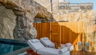 Acro Suites