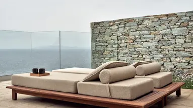 Acro Suites