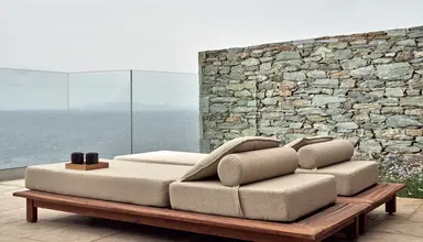 Acro Suites
