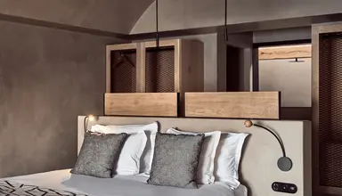 Acro Suites