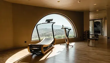 Acro Suites