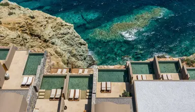 Acro Suites