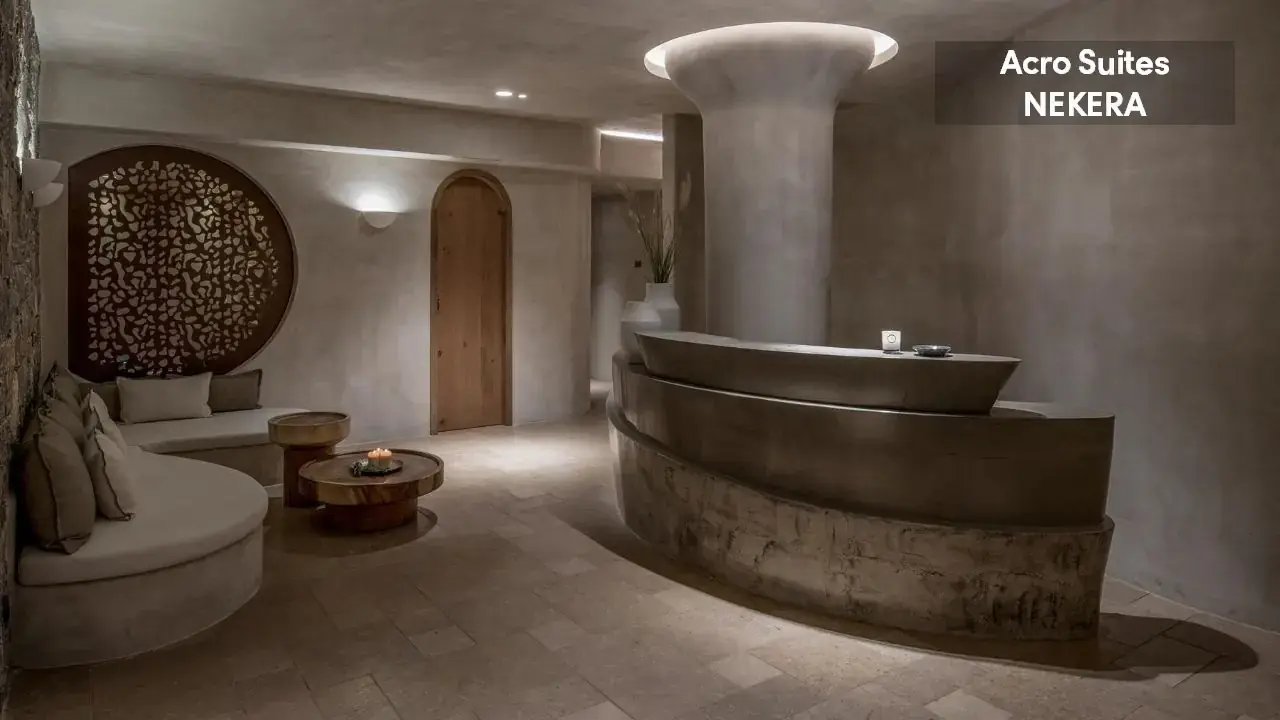 Acro Suites