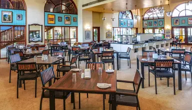 Acron Candolim Regina