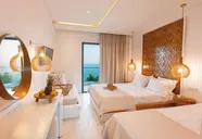Acron Seaside Suites