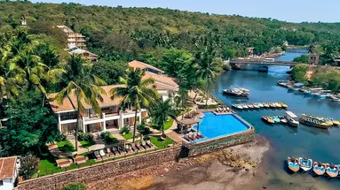 Acron Waterfront Resort