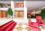 Acropolis Ami Boutique