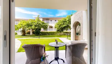 Acrotel Athena Residence