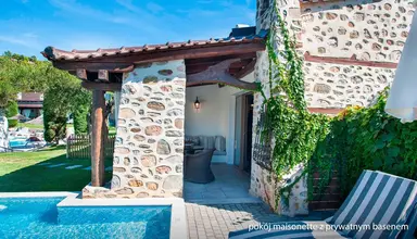 Acrotel Athena Residence