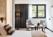 Acta Arthotel Q