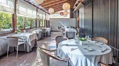 Acta Arthotel Q