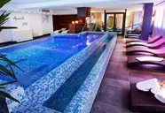 Acta Arthotel Q