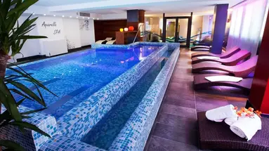 Acta Arthotel Q