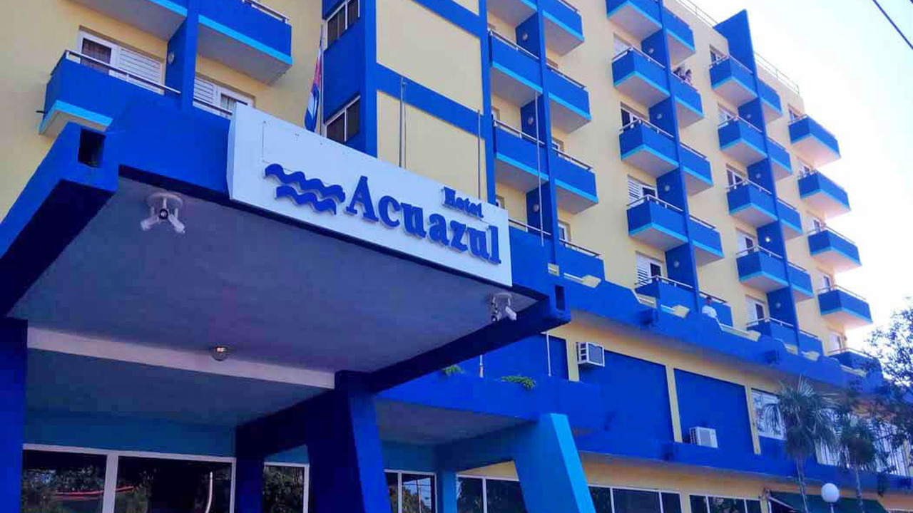 Acuazul Resort