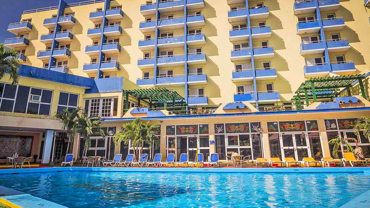 Acuazul Resort