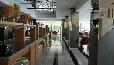 Ada Newday Resort