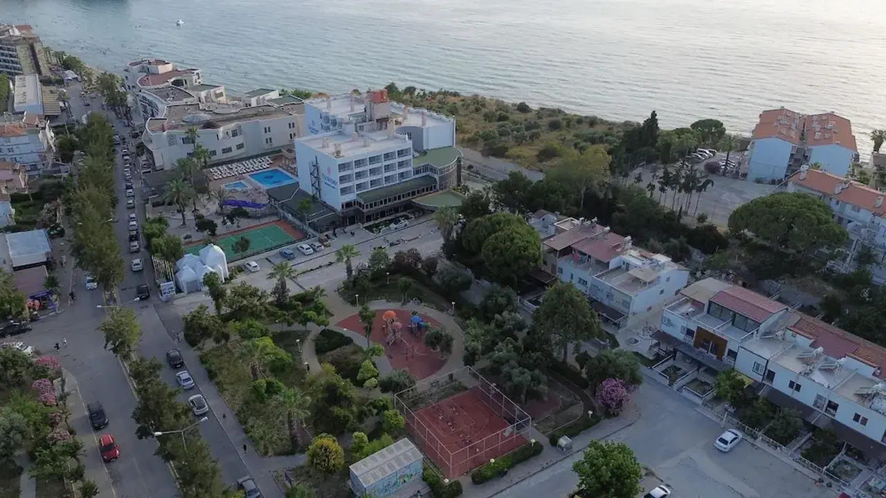 Ada Newday Resort