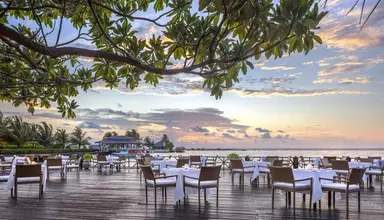 Adaaran Select Hudhuranfushi