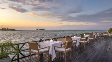 Adaaran Select Hudhuranfushi
