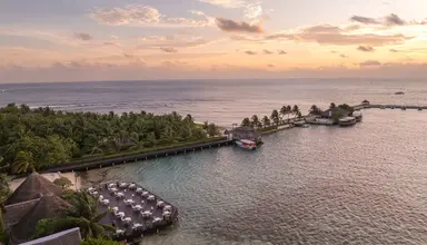 Adaaran Select Hudhuranfushi